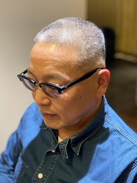 エクファフォーメン(EX-FA FOR MEN) ダークアッシュ/アッシュブラック/カルマパーマ/ベリーショート