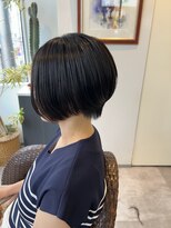 ルィーズ(Lui:z) 前髪なしハンサムショート