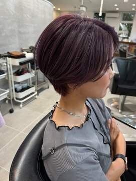 O 大人かわいい耳掛けハンサム奥行きショート☆ペールパープル