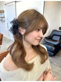 似合わせ前髪カットレイヤーミルクティーベージュハーフアップ