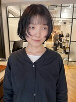 ジリ(JILI)&nbsp;ボブレイヤー×暗髪やわらかカラー ▽福永