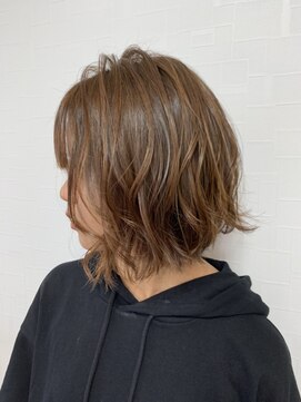 ヘアートルウィ(HAIR Tleu'i) 王道前下がりボブ！コテ巻きバージョン