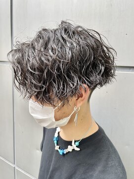ネオリーブアイム 横浜西口店(Neolive aim) 横浜★縦落ちツイストスパイラルパーマ前下がりマッシュ