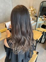 アチーブリス(achieve Liss) ゆるふわウェーブロング 暗髪ブラウン+グラデーションベージュ