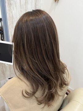 ルヴェール 茜部店(LeVert) 透明感のあるグレージュカラー♪