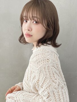 ラ ファブリック 草加(LA FABRIQUE) 外ハネボブ　柔らかベージュ　草加