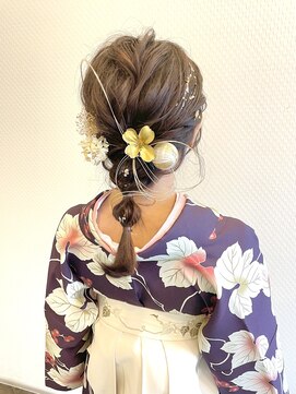 ムーア(MUA) 【MUA 札幌 馬場】 卒業式×成人式 ヘアセット