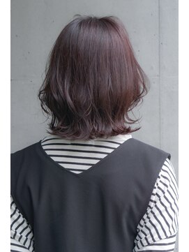 ノア(noa) グレーベージュ/くびれヘア/ミディアム/ヘルシースタイル