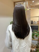 スムーク(smuk)&nbsp;【smuk/スムーク】レイヤーカット/オリーブカラー/透明感カラー