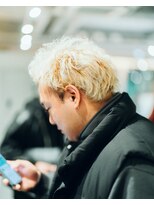 カフ(CAF)&nbsp;CAF河内 メンズハイトーン ベリーショート カット 大阪 心斎橋