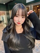 クム(kumu)&nbsp;【kumu】ロングレイヤー/ぱっつん前髪/栄/名古屋