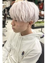 スライバイリアオオサカ(Sly By Ria OSAKA)&nbsp;ホワイトカラー【大阪】【梅田】