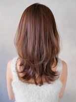 リヤン 表参道(lyann)&nbsp;レイヤーカット艶感ホワイトブロンド外ハネボブ愛され美髪