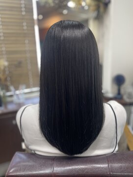 ルアン(Luan) アディクシーカラー×サファイアエメラルド