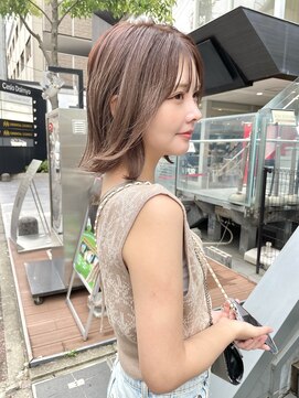 ヌード(NUDE) NUDEレイヤーボブ タッセルボブ 顔周りレイヤー切りっぱなしボブ