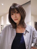 ジアン テラス(GIEN TERRASSE)&nbsp;ミディアムレイヤーカットパツっとレイヤーボブ/岸本