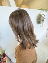 ヘアサロン グローリー(glory)&nbsp;シークレットハイライトで作る白髪ぼかしカラー