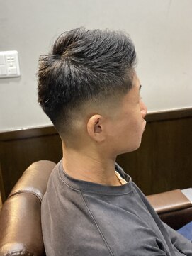 ビヨンドザバーバー 品川 青物横丁(BEYOND THE BARBER) ショート