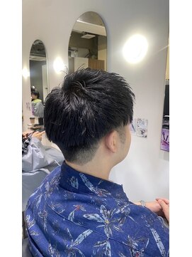 ルルディ バイ アフロディーテ銀座(luludi by APHRODITE) 刈り上げセンターパート/ニュアンスパーマ/銀座