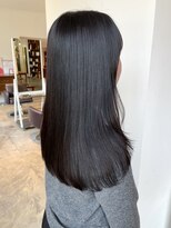 ヘアーアイストゥーレ(HAIR ICI TRE) ブリーチなしカラー◎髪質改善ストレートレイヤー担当渡辺聖