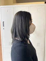 エムバランス(M.Valance) オリーブベージュカラー