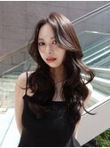 艶と柔らかさを両立させた大人ナチュラルワンホンレイヤー