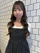 ナリー(Nary) 透明感ミントベージュ×ゆる巻きロング