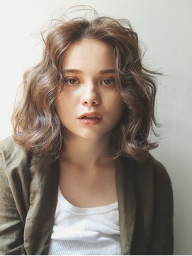 オーサム(AWESOME) 《AWESOME》アンニュイキャメルベージュカラーby tomomi