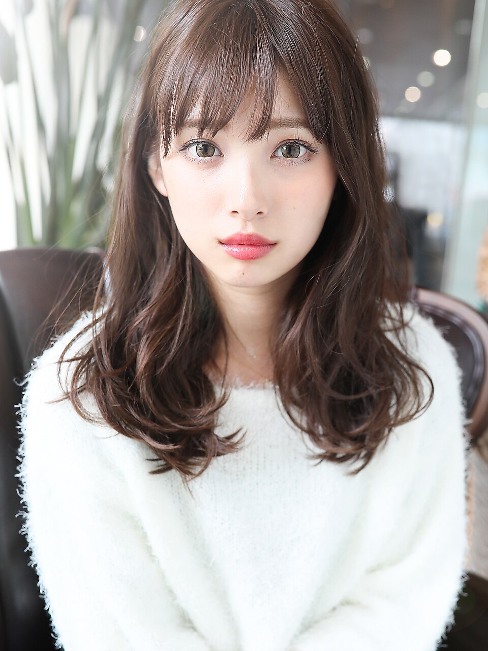 ツヤツヤ　カット＋カラー＋トリートメント（ケラスターゼ17090円→13480円