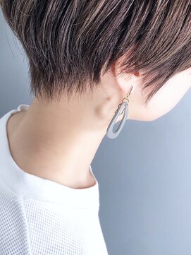 ラウンジ モリオ イケブクロ(Lounge MORIO Ikebukuro) 【morio池袋】20代30代40代 髪質改善 大人かわいい丸みショート