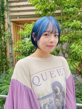 フラム 渋谷(flamme) ショートボブ×青髪