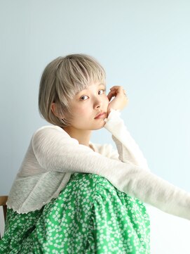 メメ(meme) ハイトーンボブ