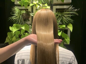 ウェル アアルト 本厚木ミロード店の写真/【根本的な髪質改善】酸熱Tr・フローディアTr取り扱い/ダメージ・エイジングケア等お悩みも改善！