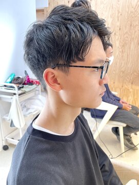 アン(un) 刈り上げ