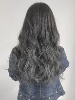 ラフィスヘアードープ 新宿店(La fith hair dope)&nbsp;【La fith】 グレーアッシュ×抜け感ハイライト