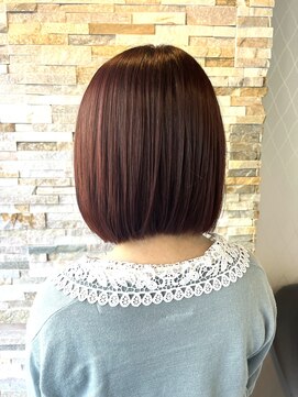 アンス(ans) ブロッサムピンク×切りっぱなしボブ