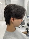センターパートウルフ