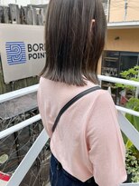 ミント(mint)&nbsp;丸くないぱつっとボブに透明感オリーブ！Before→ After