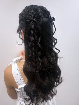 アールエーサロンモノクロ 秋葉原(RA SALON モノクロ) あみかちゅハーフツイン