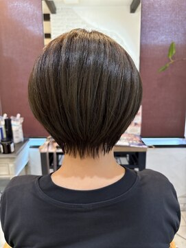 ヴィアンカ(Vianca) 大人丸みショートボブ