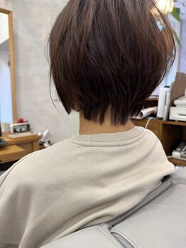 ガーベラ(gerbera)の写真/ショートヘアが得意◎経験豊富なスタイリストがあなたのお悩みに寄り添い、理想を叶えます♪