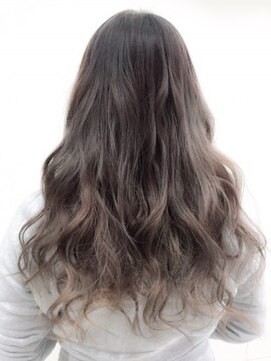 クアトログランシュ ひたちなか店(QUATRO×GranCieux) 【QUATRO】人気トレンドカラー！グレージュ