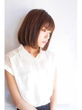 ロミー 本厚木(ROMMY.) ベージュカラーのナチュラルボブ 2/ ロミー本厚木