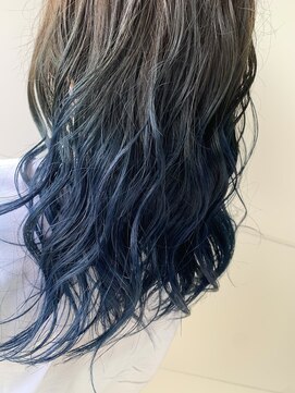 アンナ(ANNA) 【ANNA】グラデーション×ビビットブルー