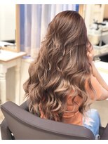 エリーツ 表参道(elyts)&nbsp;《大人っぽい冬カラー◎》抜け感ヘア×暖色系カラー