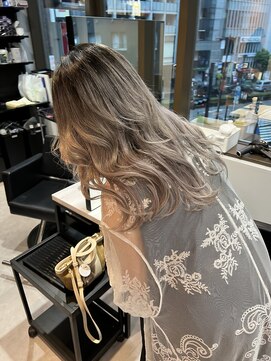 フェルーナ(FERNA) バレイヤージュ×シールエクステ60本