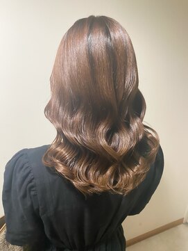 ヘアセット シャンプーアンドスパ専門店 ウルー(Uruu) 【巻きおろし】天神/天神駅/ヘアセット/早朝