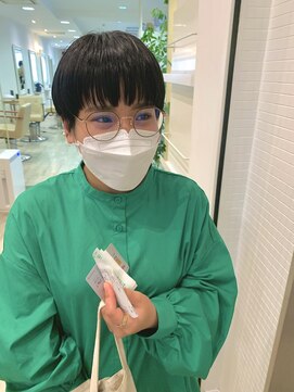 バジルプープラ(basil pupula) ＊