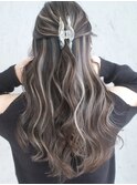 ハイライトショートヘアレイヤーカットダブルカラー