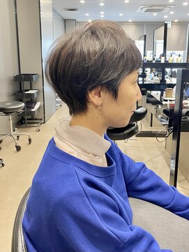 ハルキ ミナト ジャパン オオサカ(HARUKI MINATO japan OSAKA) 40代50代60代白髪マッシュショートボブ大人美人くびれ髪質改善